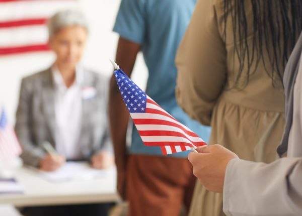 Green Card Applications near Hendersonville, TN